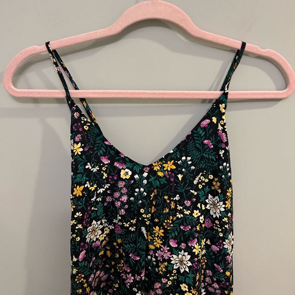 Old Navy Floral Cami Dress Criss Cross back Size Large Black Purple EUC U0812 - Picture 5 of 7